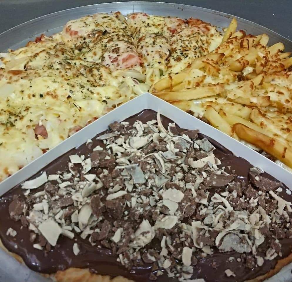 Pizza Média
